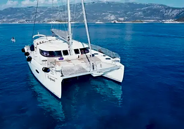 kas catamaran charter Azərbaycan